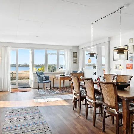 Feriehus Velika - 25m To The Fjord By Interhome *