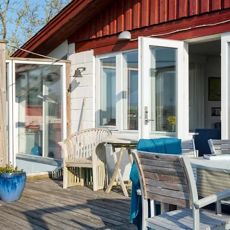 Velika - 25m To The Fjord By Interhome